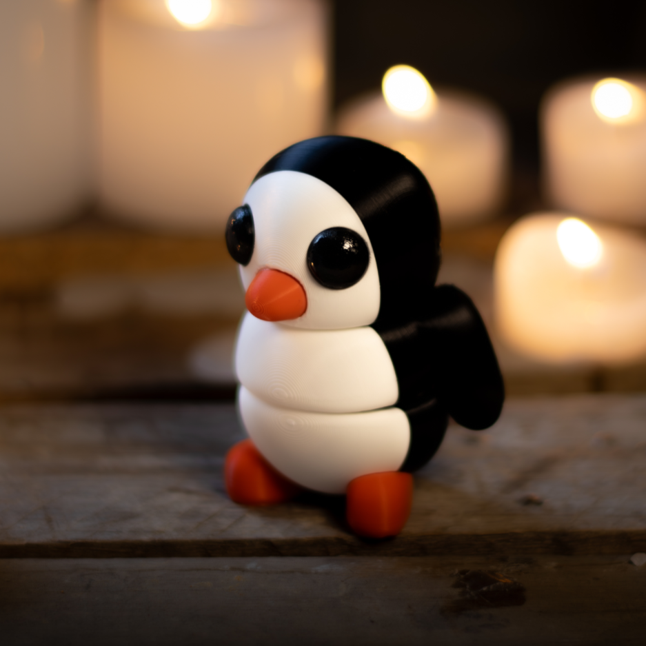 Tiny Penguin / Mini Pingüino