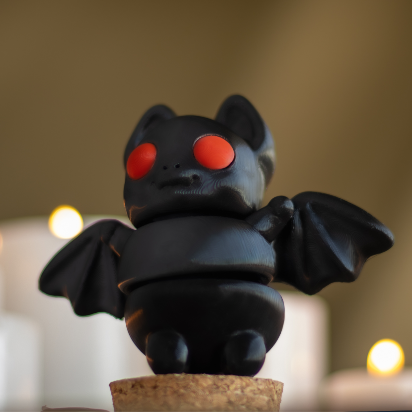 Tiny Bat / Mini Murciélago