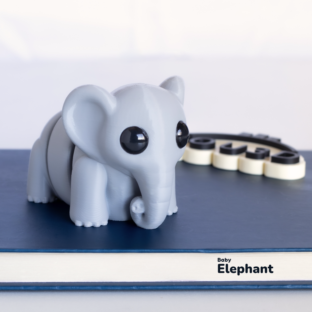 Baby Elephant / Bebé Elefante